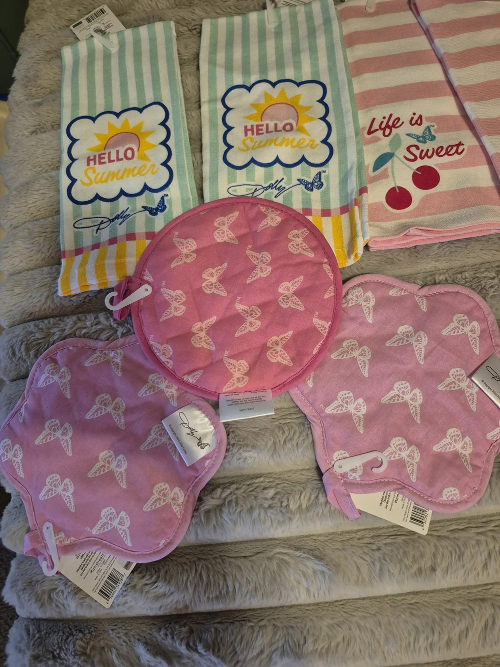 Dolly Parton Kitchen Linen Bundle